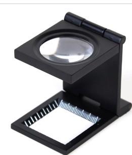 日本PEAK必佳折疊放大鏡